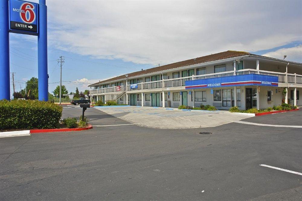 Motel 6-Medford, Or - North Экстерьер фото