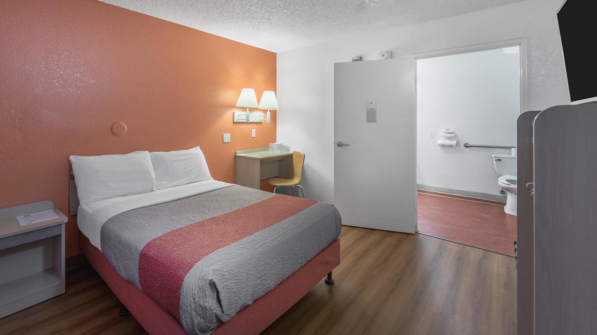 Motel 6-Medford, Or - North Экстерьер фото